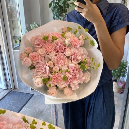 Купить французские розы в Минске сорт Pink Mondial Шантильи Zazou